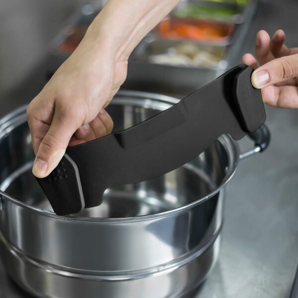 Clip-On Silicone Strainer – Universal Fit for All Pots and Pans - Image 3