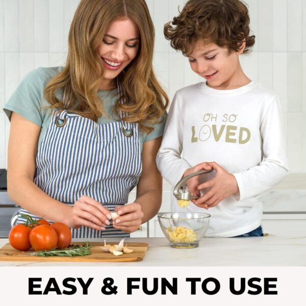 Premium Garlic Press Set – Rust-Proof & Dishwasher Safe - Image 6